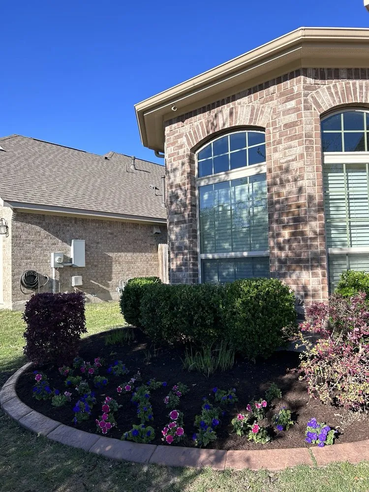 Affordable garden landscaping for homes across Round Rock, TX - Envision Landscapes & Tree Service