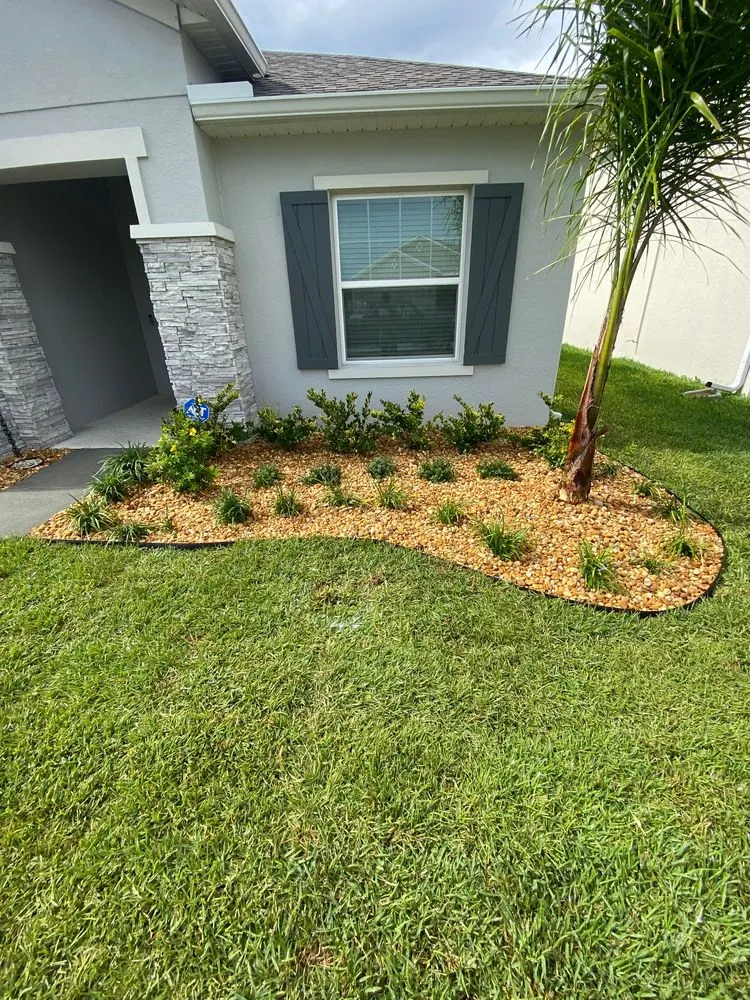 Custom landscaping services in St. Cloud, FL - Envision Outdoors