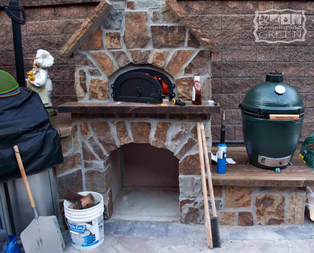 Professional yard maintenance experts serving Caseyville, IL - Envisioning Green