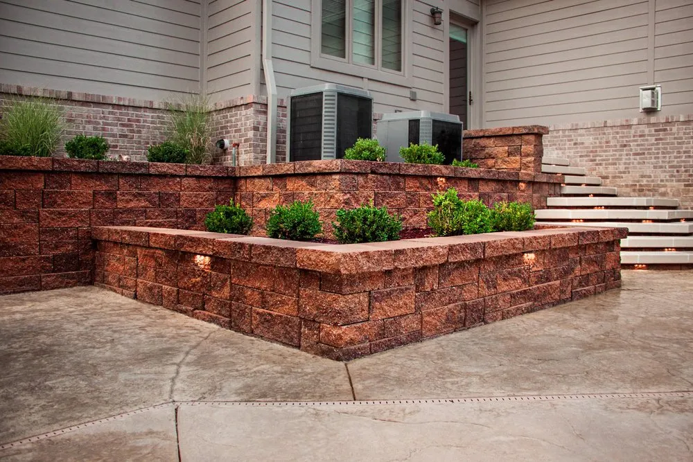 Custom yard maintenance in Caseyville, IL by Envisioning Green