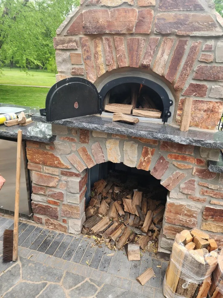 Local landscape design in Caseyville, IL by Envisioning Green