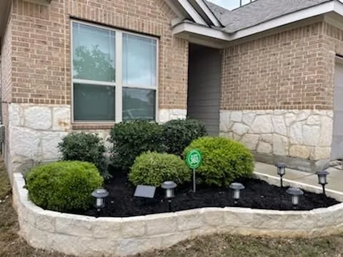 Affordable lawn mowing service for year-round maintenance across San Antonio, TX - ENVY Landscapes