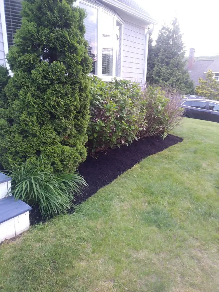 Top-rated yard cleanup service experts serving Westerly, RI - ENVY Lawn and Landscapes