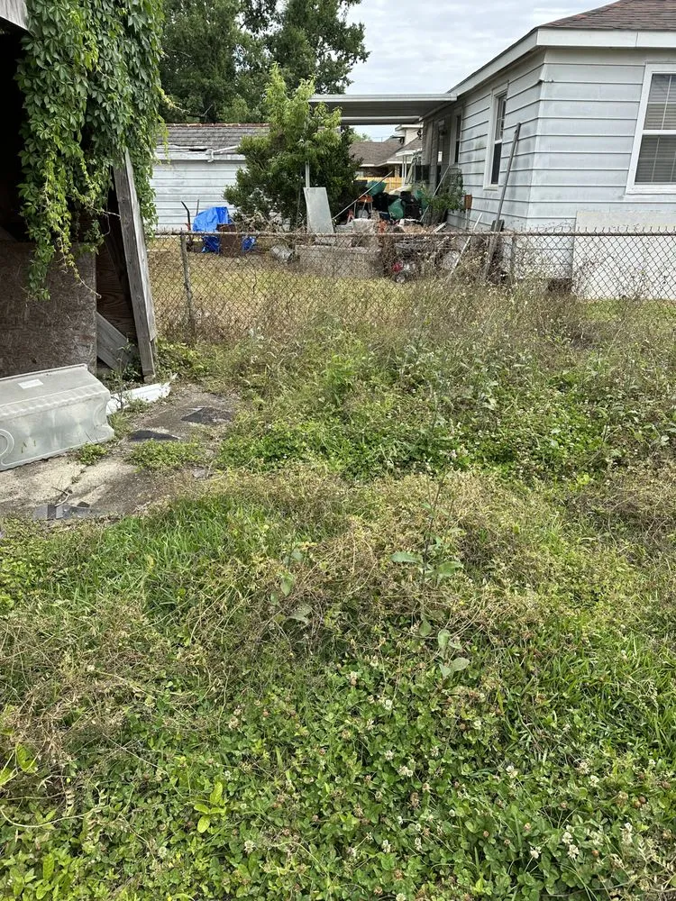 Professional landscape design in Destrehan, LA by Envy Lawn Care