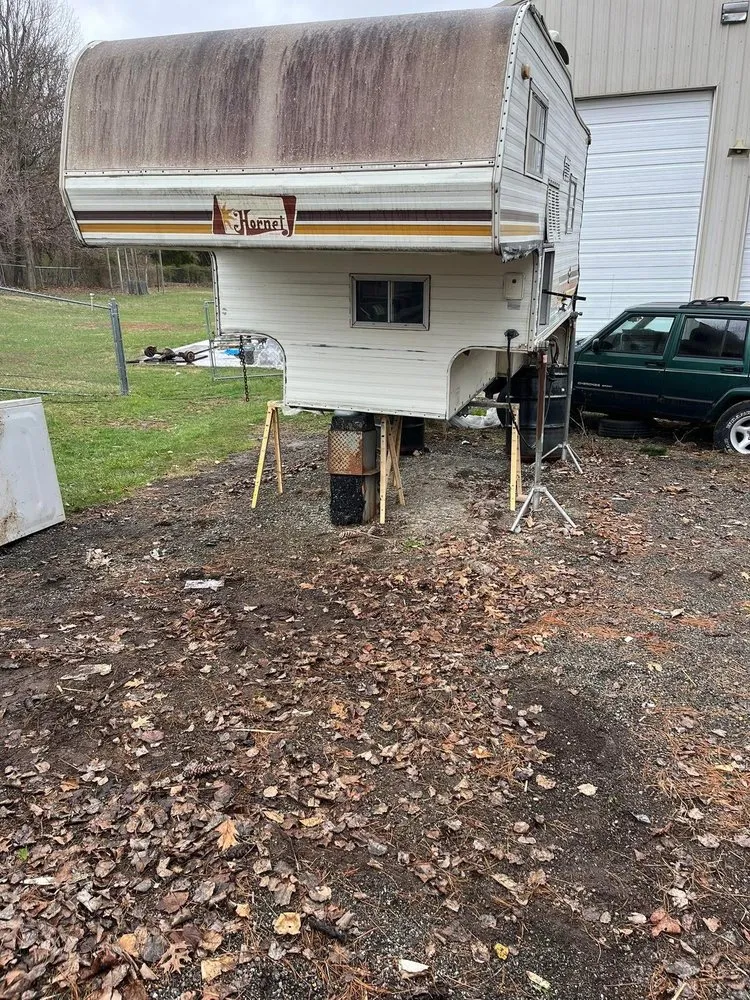 Affordable yard maintenance in New Albany, IN by Enzo’s Demo & Junk Removal