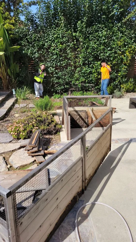 Local lawn care service for year-round maintenance in San Diego, CA by Enzo’s Landscaping