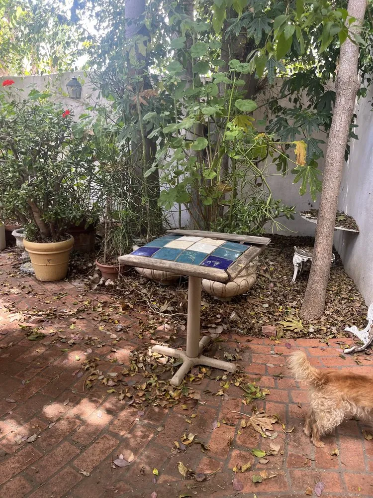 Custom garden landscaping in San Diego, CA by Enzo’s Landscaping