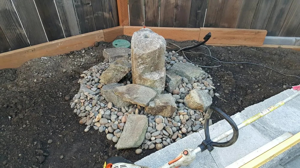 Trusted yard maintenance for year-round maintenance in Junction City, OR by EO Landscaping