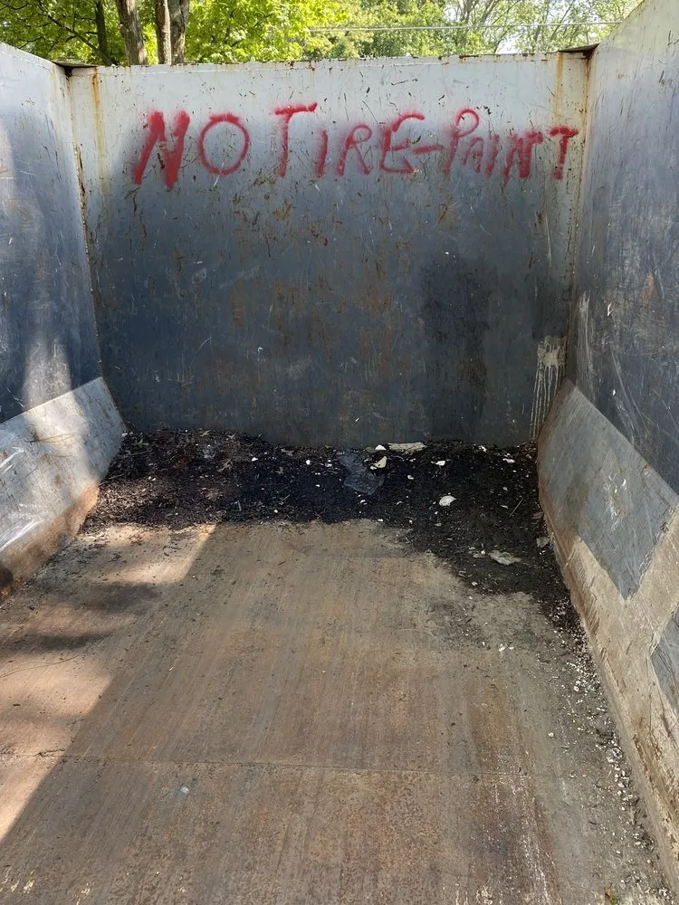 Custom lawn care service in Youngstown, OH by Eorio's Dumpster Rentals