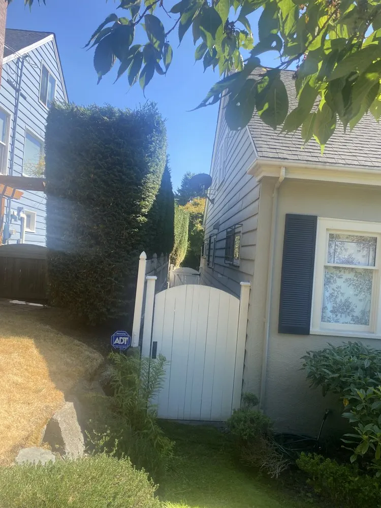 Trusted lawn mowing service in Seattle, WA - EP Landscaping