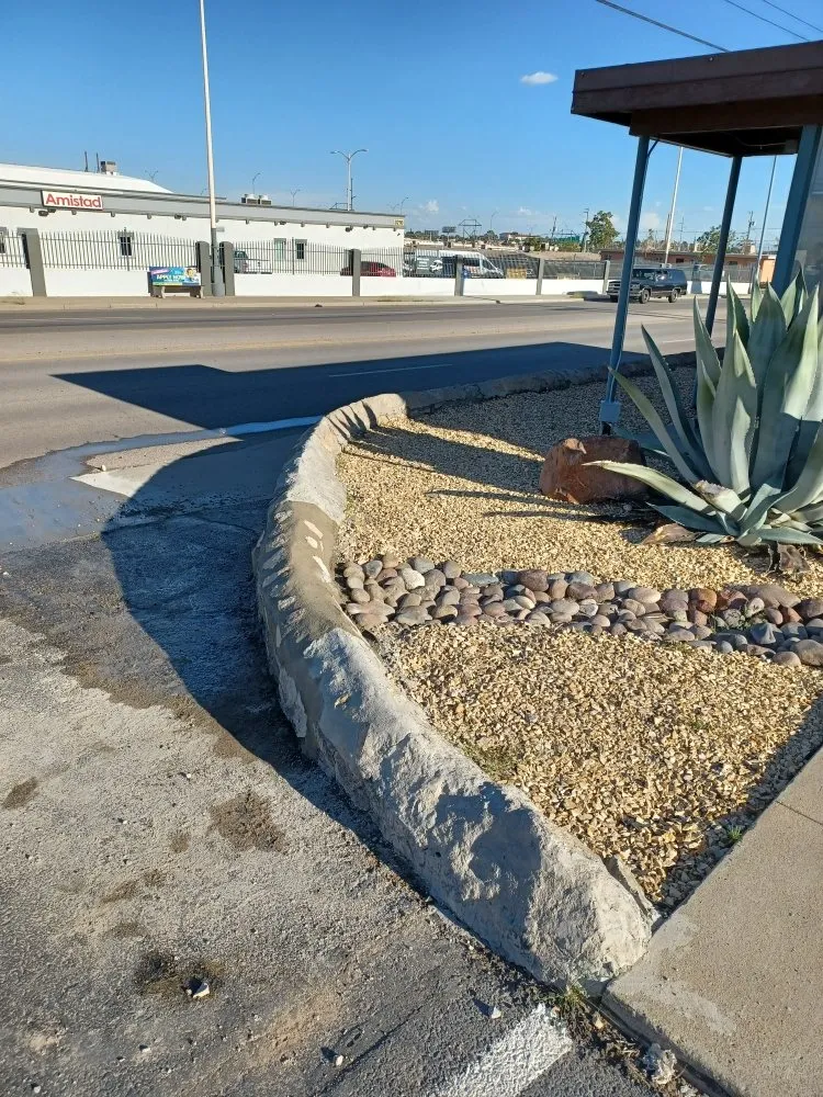 Custom outdoor landscaping experts serving EL Paso, TX - EP Texas Designs