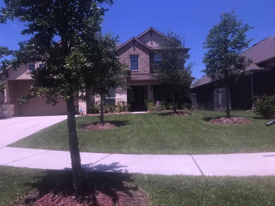 Trusted landscape installation in Baytown, TX - Ephesians Lawncare