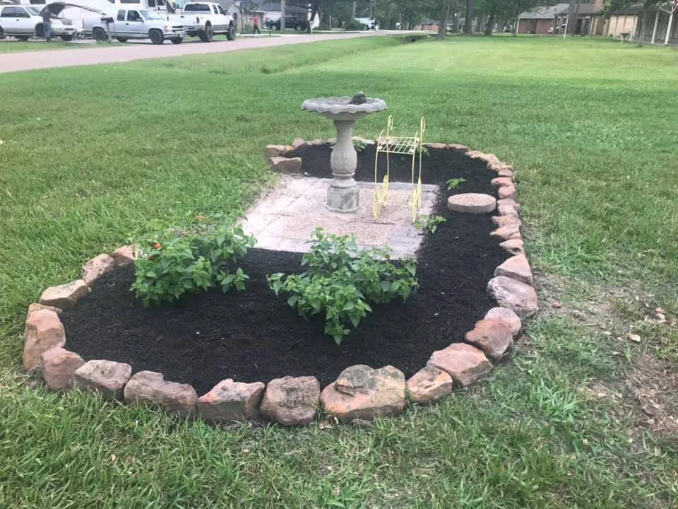 Expert lawn care service in Baytown, TX - Ephesians Lawncare