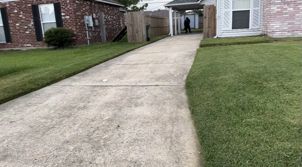 Trusted lawn care service in Baton Rouge, LA - Epic Cuttz Lawn Service