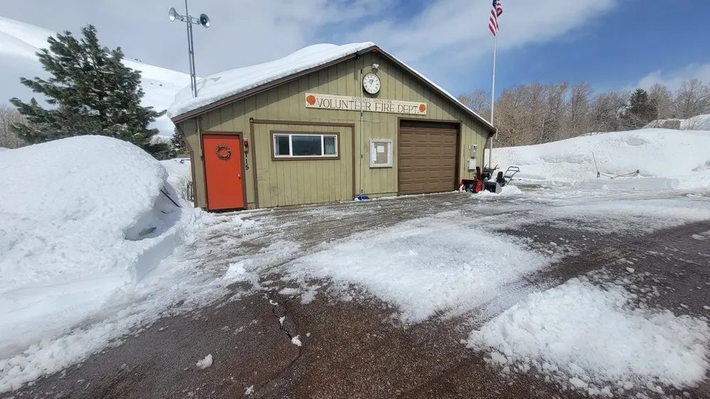 Reliable yard maintenance for homes across Bishop, CA - Epic Elevations