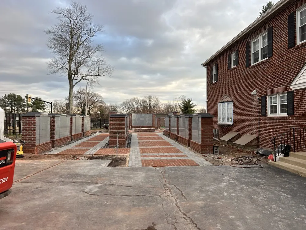 Professional yard cleanup service for beautiful yards across Mercerville, NJ - Epic Hardscaping