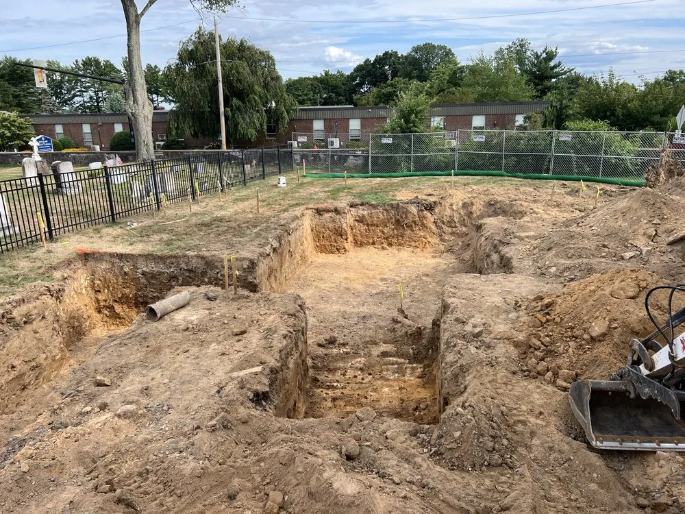 Expert yard cleanup service for beautiful yards in Mercerville, NJ by Epic Hardscaping