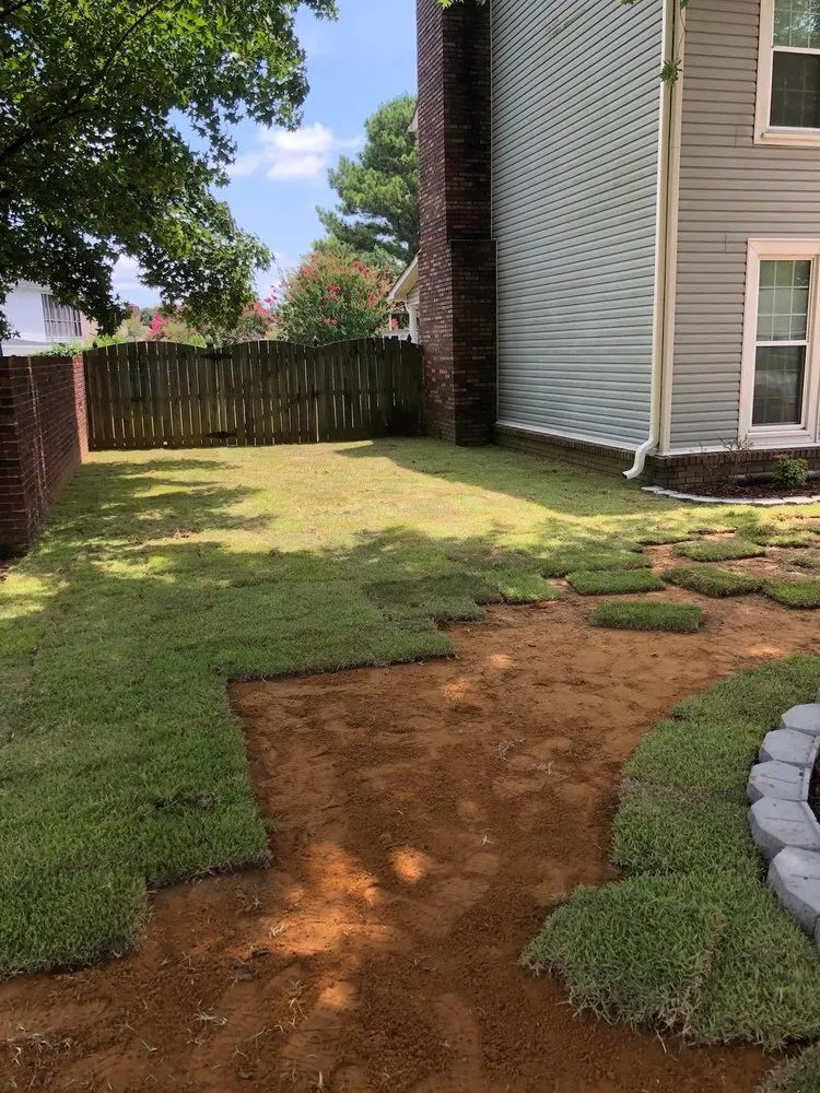Top-rated lawn mowing service with custom design in Cleveland, AL by Epic Landscape