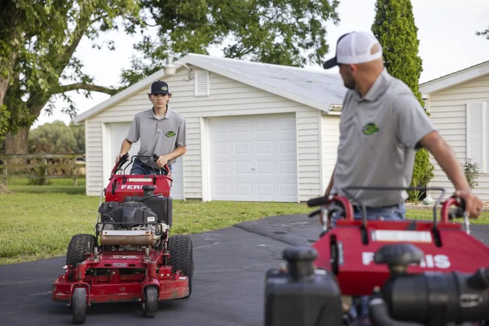 Affordable lawn mowing service experts serving Moscow Mills, MO - Epic Lawns