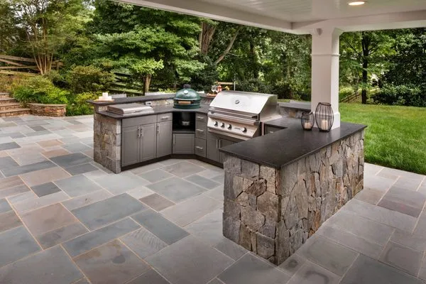 EPIC Outdoor Design Logo