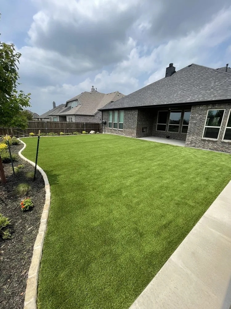 Expert yard cleanup service in Dallas, TX - Epic Turf & Landscapes
