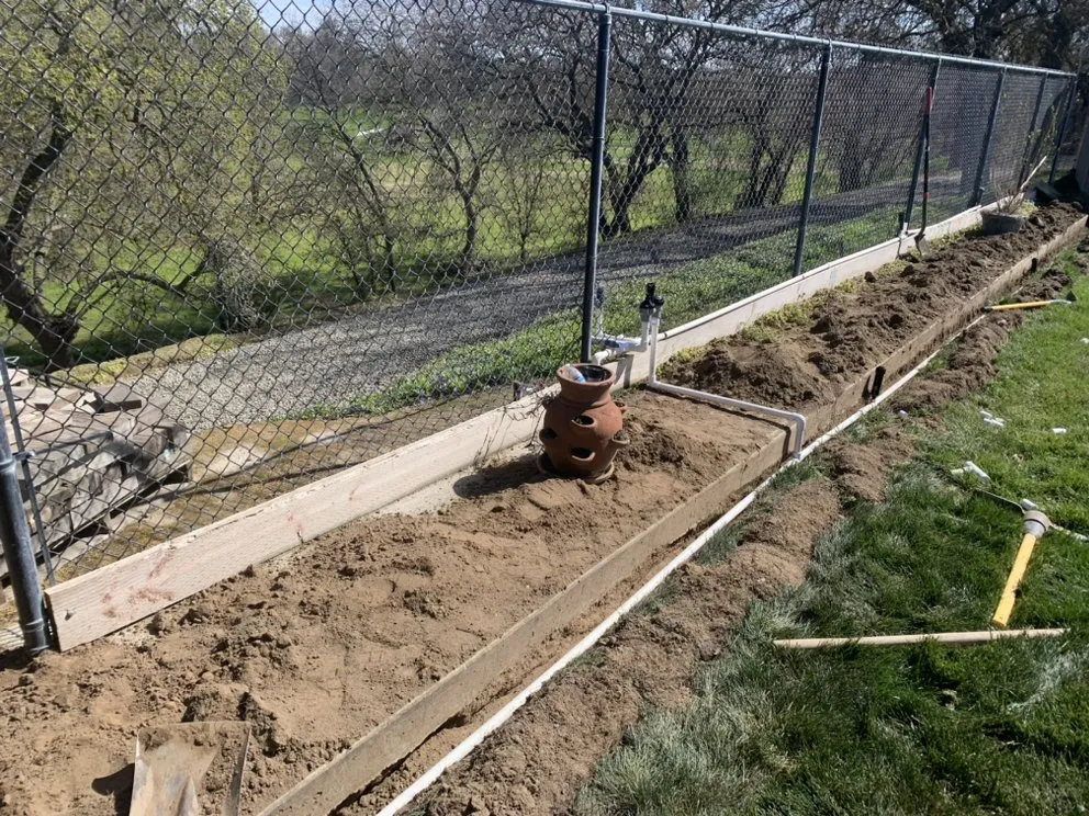 Affordable yard cleanup service in Modesto, CA by Epi’s Gardening & Maintenance