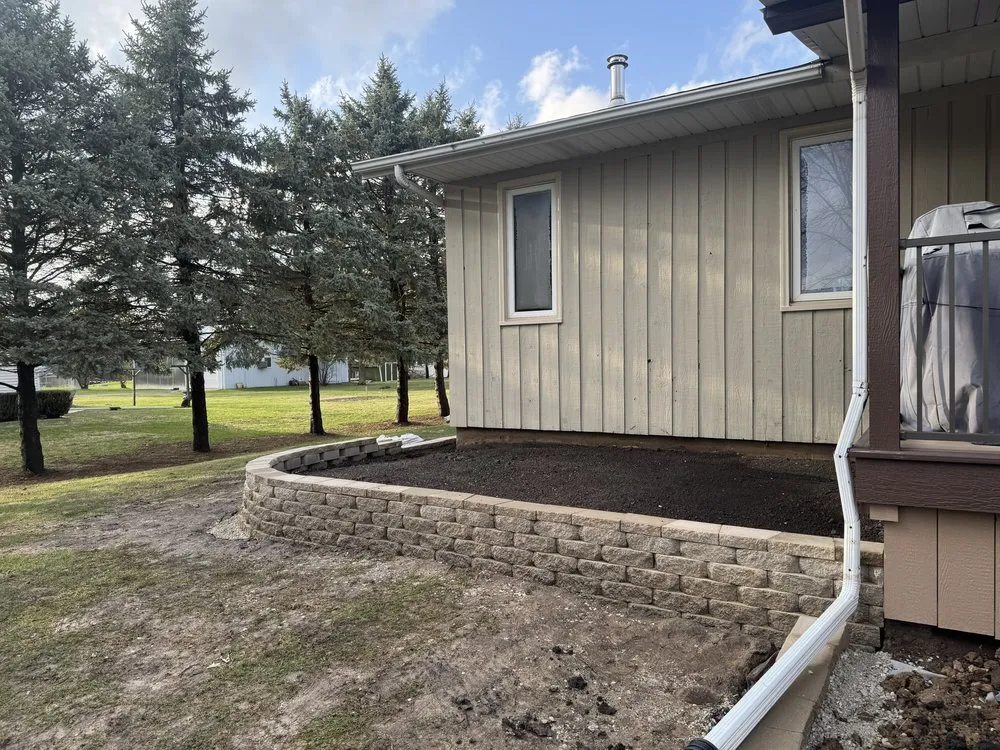 Expert landscaping services experts serving Elkhorn, WI - EPL Landscaping