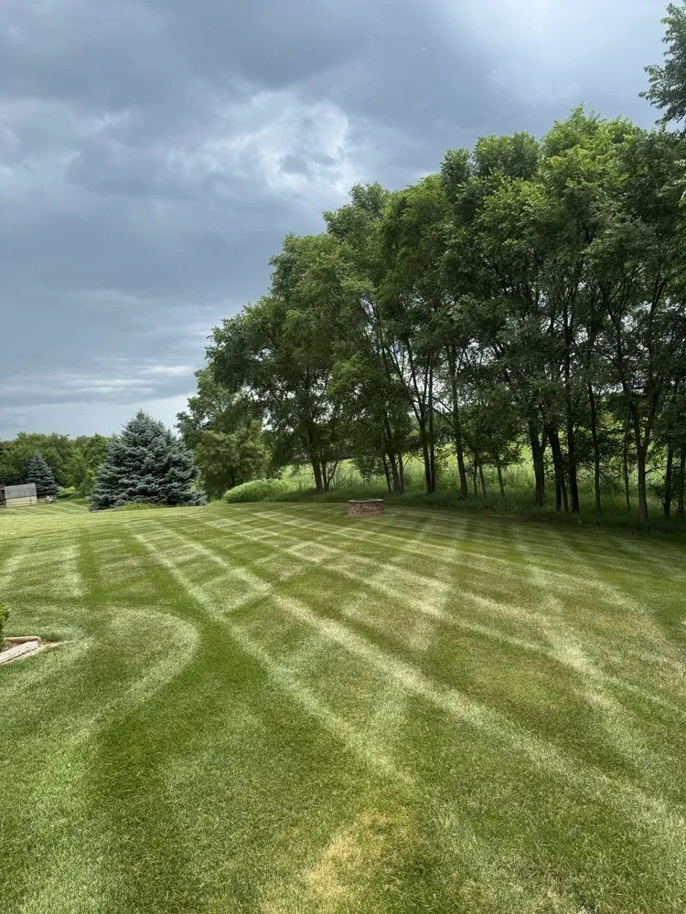 Top-rated yard maintenance for homes in Elkhorn, WI by EPL Landscaping