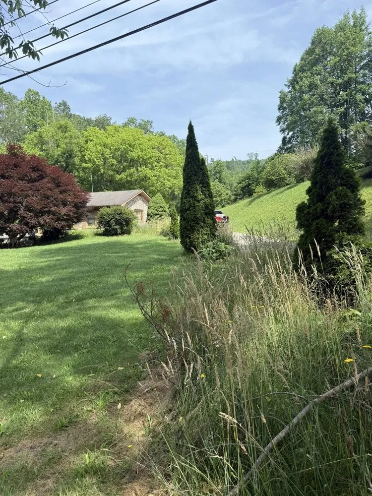 Reliable outdoor landscaping for homes across Newland, NC - EP’s Mowing