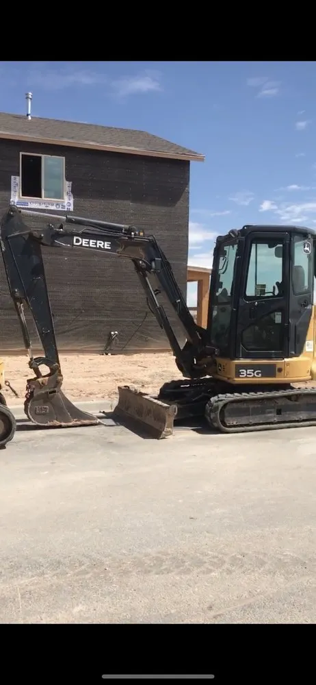 Top-rated yard maintenance in Horizon City, TX by EPTX Construction