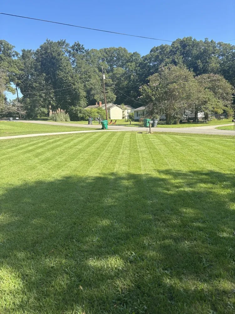 Affordable lawn care service experts serving Eatonton, GA - Equality Services
