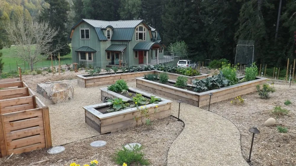 Affordable lawn mowing service in Petaluma, CA - Equinox Landscape