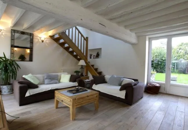 Top-rated lawn care service experts serving Ossining, NY - Equinox Landscaping & Construction