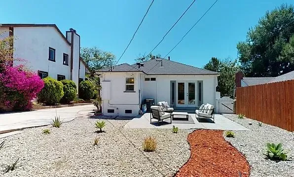 Custom landscape installation in Inglewood, CA by ER Landscape & Maintenance