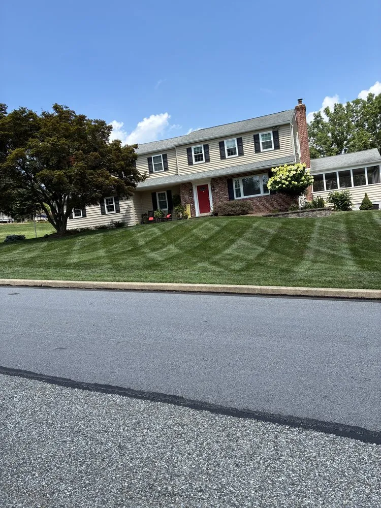 Professional outdoor landscaping experts serving Kennett Square, PA - ER Lawn and Landscaping