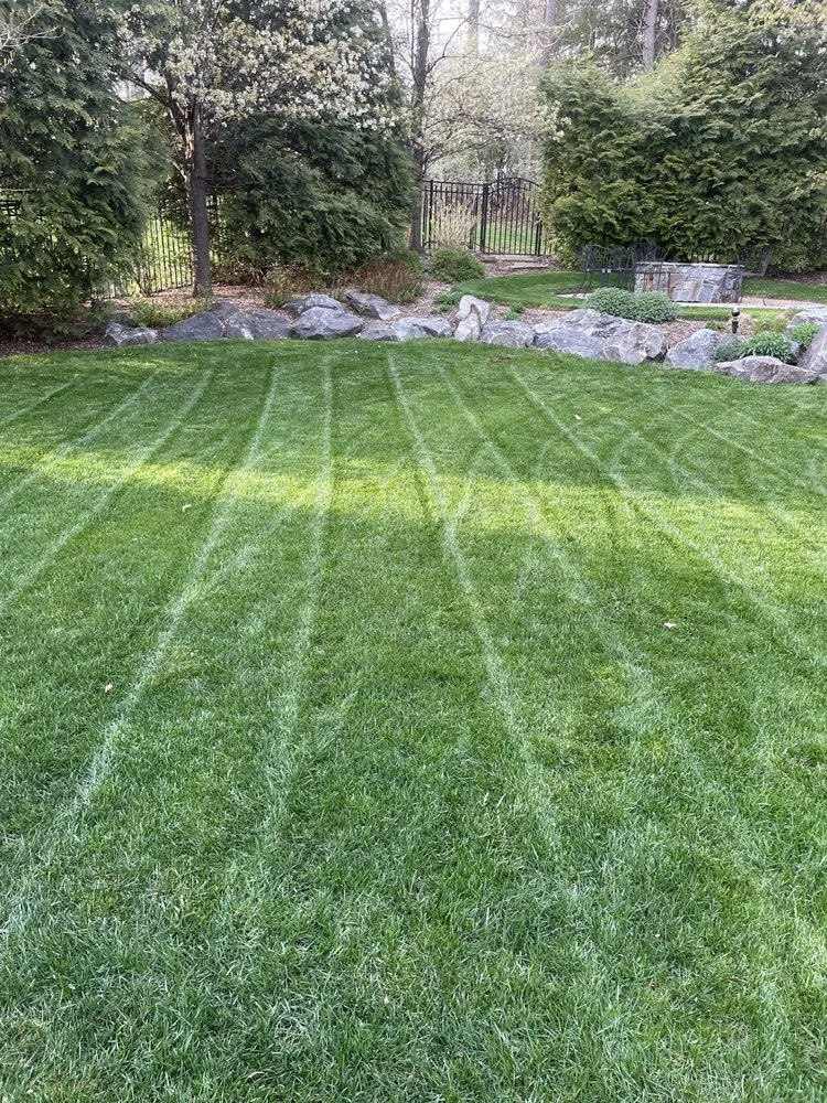 Custom landscaping services experts serving Kennett Square, PA - ER Lawn and Landscaping