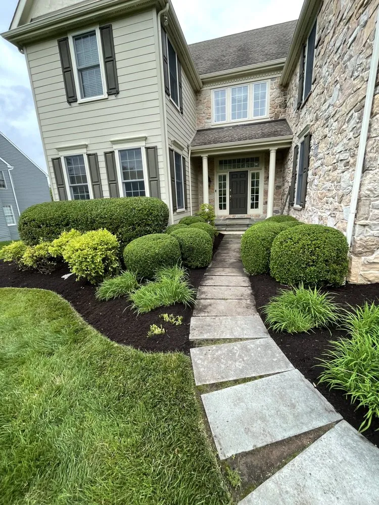 Top-rated garden landscaping in Kennett Square, PA - ER Lawn and Landscaping