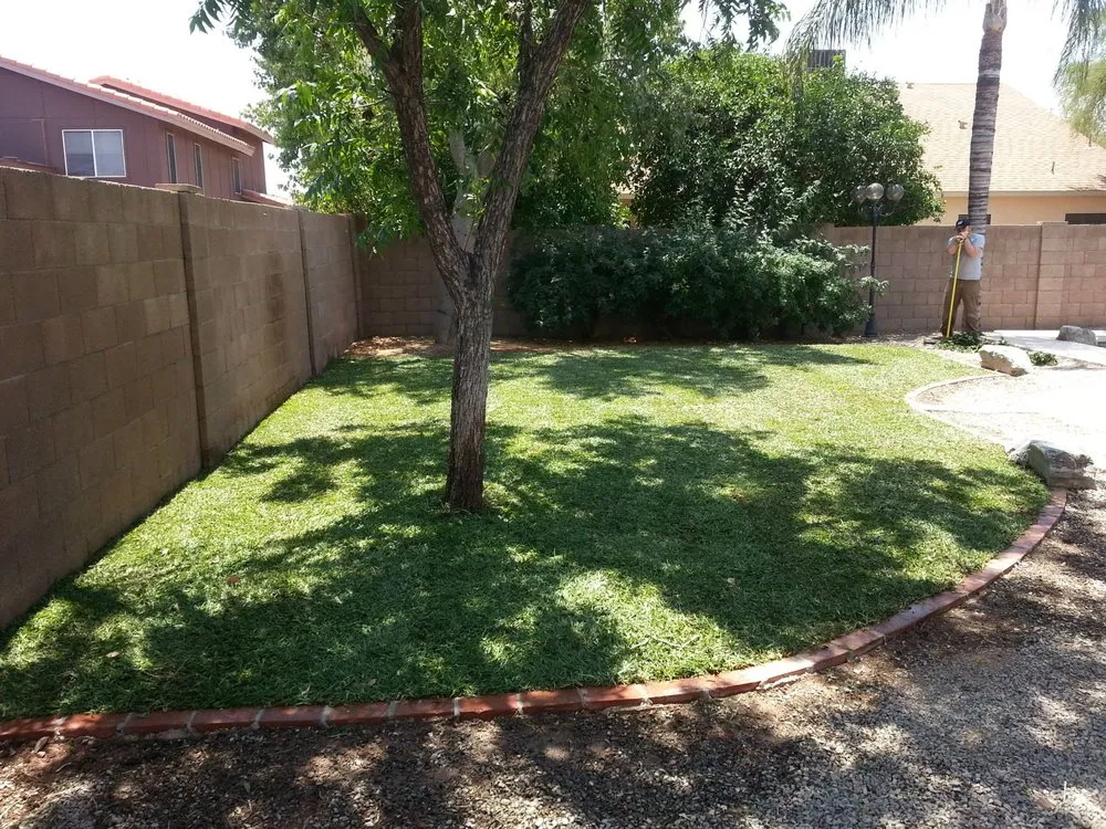 Top-rated garden landscaping in Sun City, AZ - E&R Lawn Care