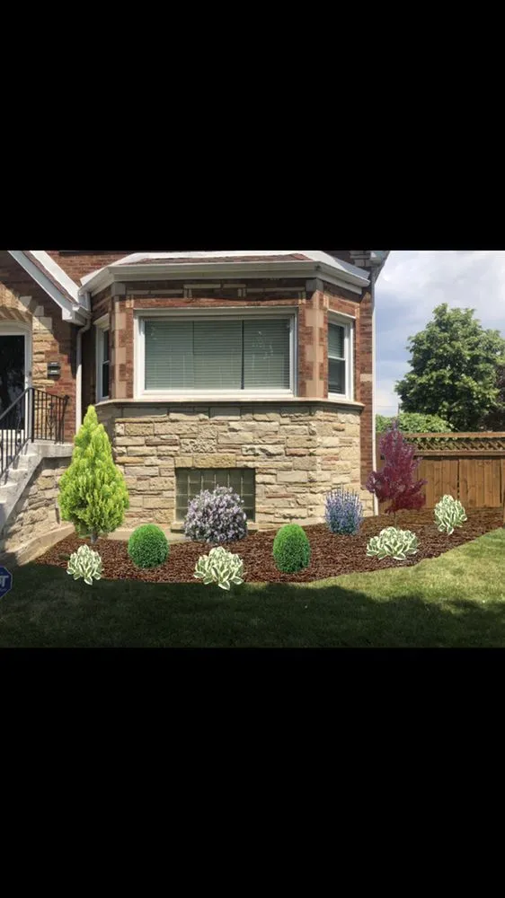 Affordable lawn mowing service with custom design across Chicago, IL - E&R Lawncare & Plantscapes