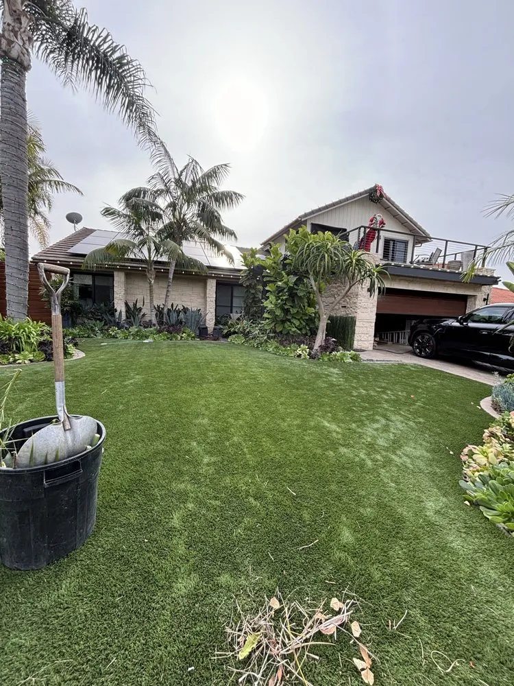 Custom lawn care service experts serving San Diego, CA - Erasmo Hernandez Landscape