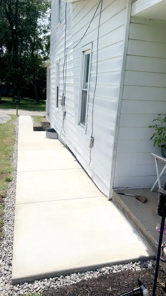 Reliable yard cleanup service experts serving Scenery Hill, PA - Erban Solutions