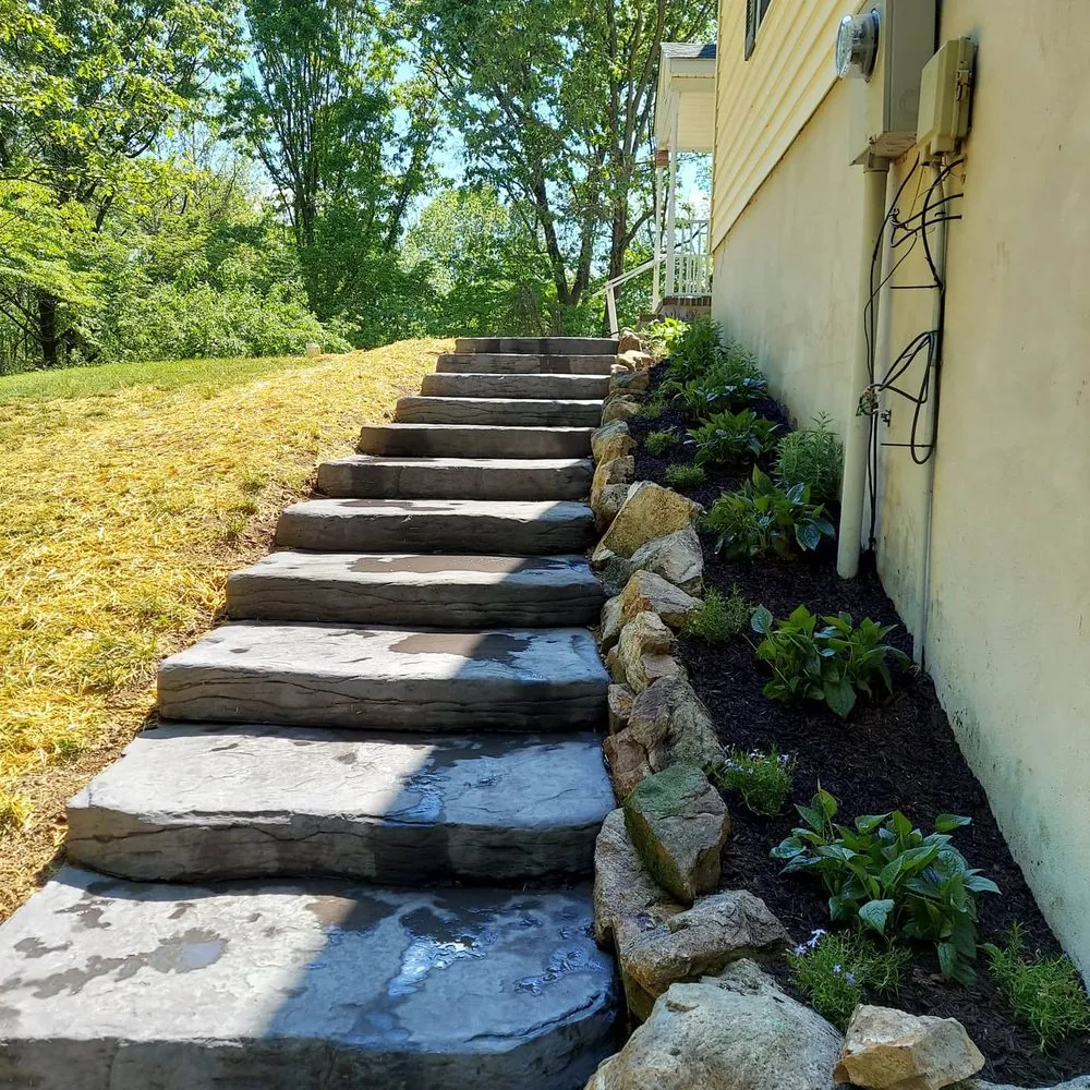 Affordable lawn mowing service in Annandale, NJ - Ercolano's Landscaping