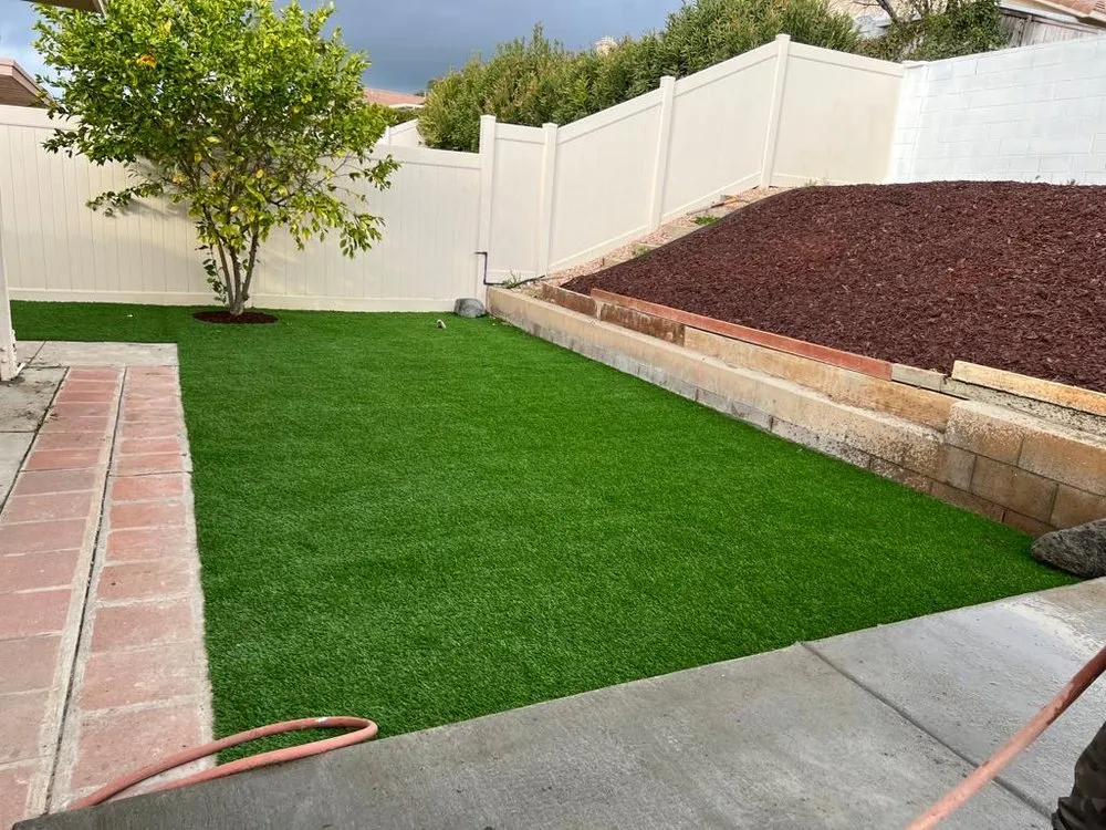 Custom landscape installation experts serving Fontana, CA - Ergates Construction