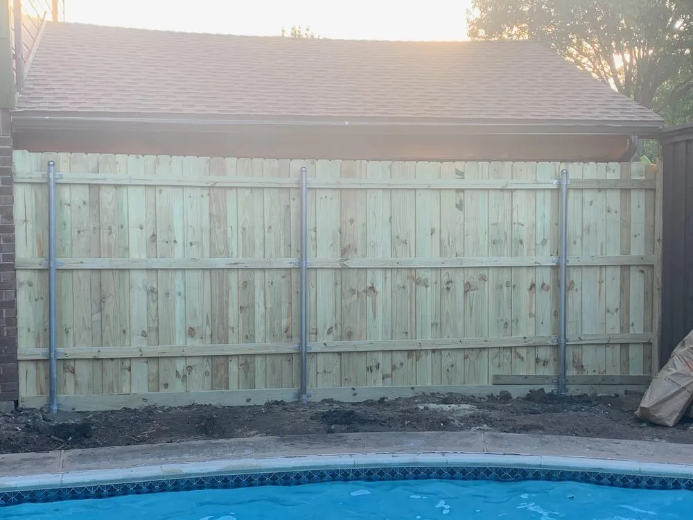 Local yard cleanup service in Greenville, SC by Ergeon