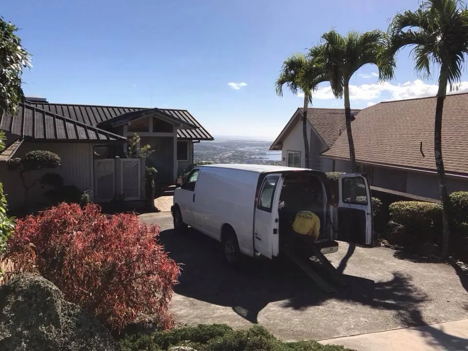Expert yard maintenance experts serving Waipahu, HI - Eric Ancheta Yard Service and Maintenance