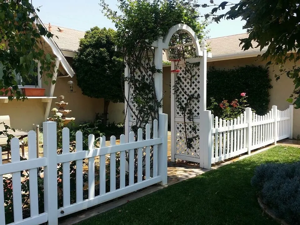 Local lawn care service for residential properties in Orange, CA by Eric Construction