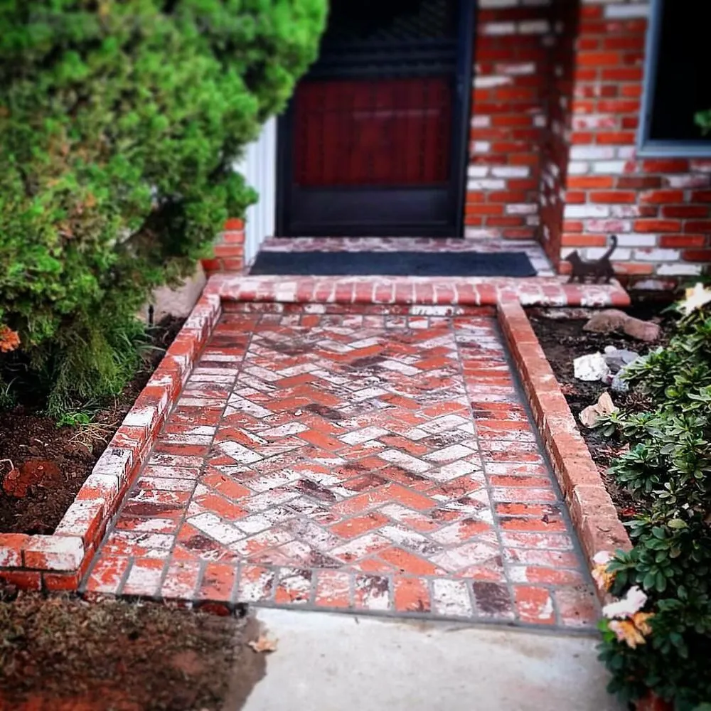 Affordable residential landscaping experts serving Orange, CA - Eric Construction
