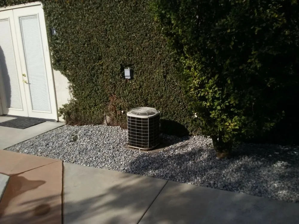 Trusted landscaping services experts serving Pomona, CA - Eric Ellis Yard & Handyman Services