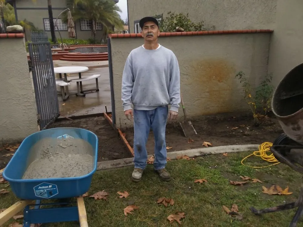 Affordable outdoor landscaping in Pomona, CA - Eric Ellis Yard & Handyman Services