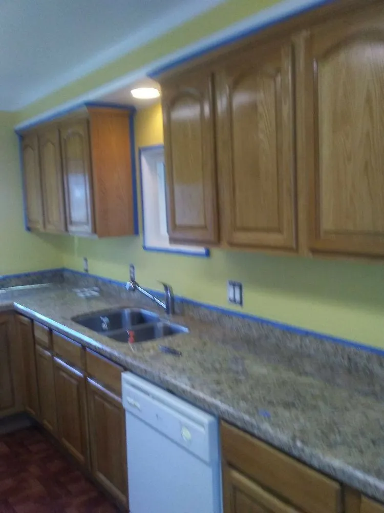 Top-rated landscape design for year-round maintenance in Pomona, CA by Eric Ellis Yard & Handyman Services